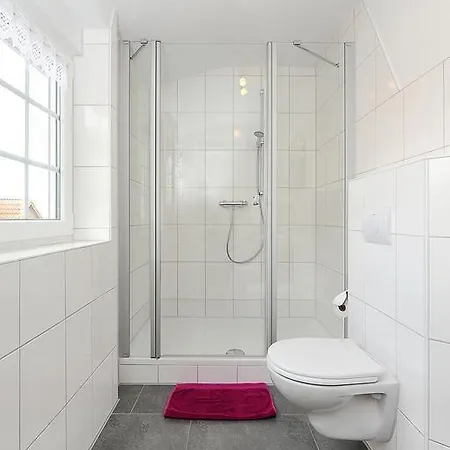 Burggaststaette Heyken Casa de hóspedes Neuharlingersiel